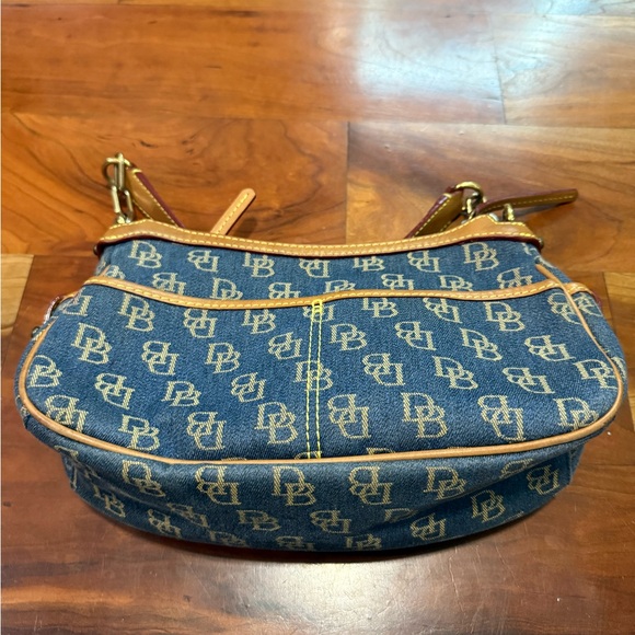 Dooney & Bourke Blue and Tan Shoulder Bag - Picture 6 of 16